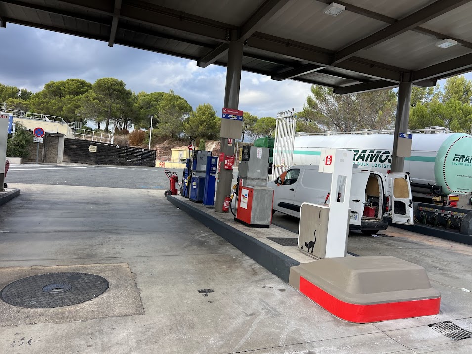 Chantier station-service